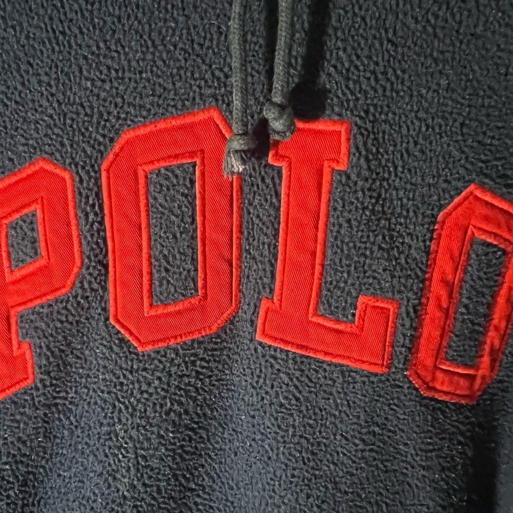 Polo by Ralph Lauren Men's Blue Sweater with Red Logo - Picture 2 of 5